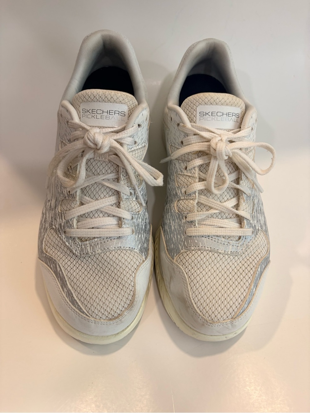 Skechers Viper Court Size 8.5 - women’s pickleball sneakers